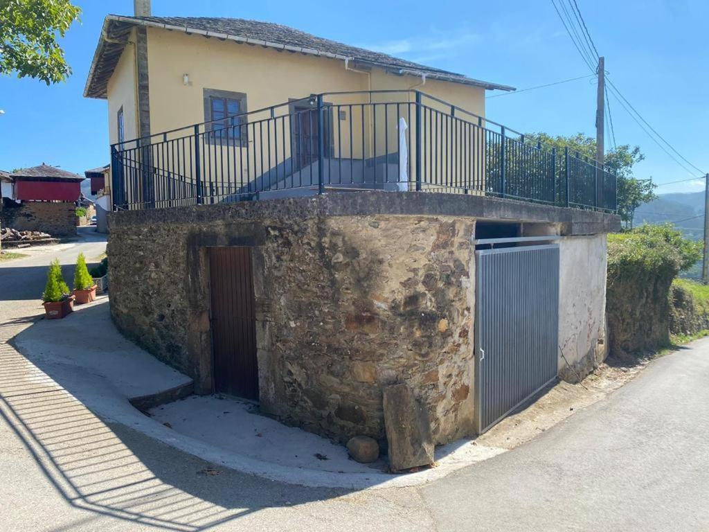 Casa Ezequiel Villa Trevías Exterior foto